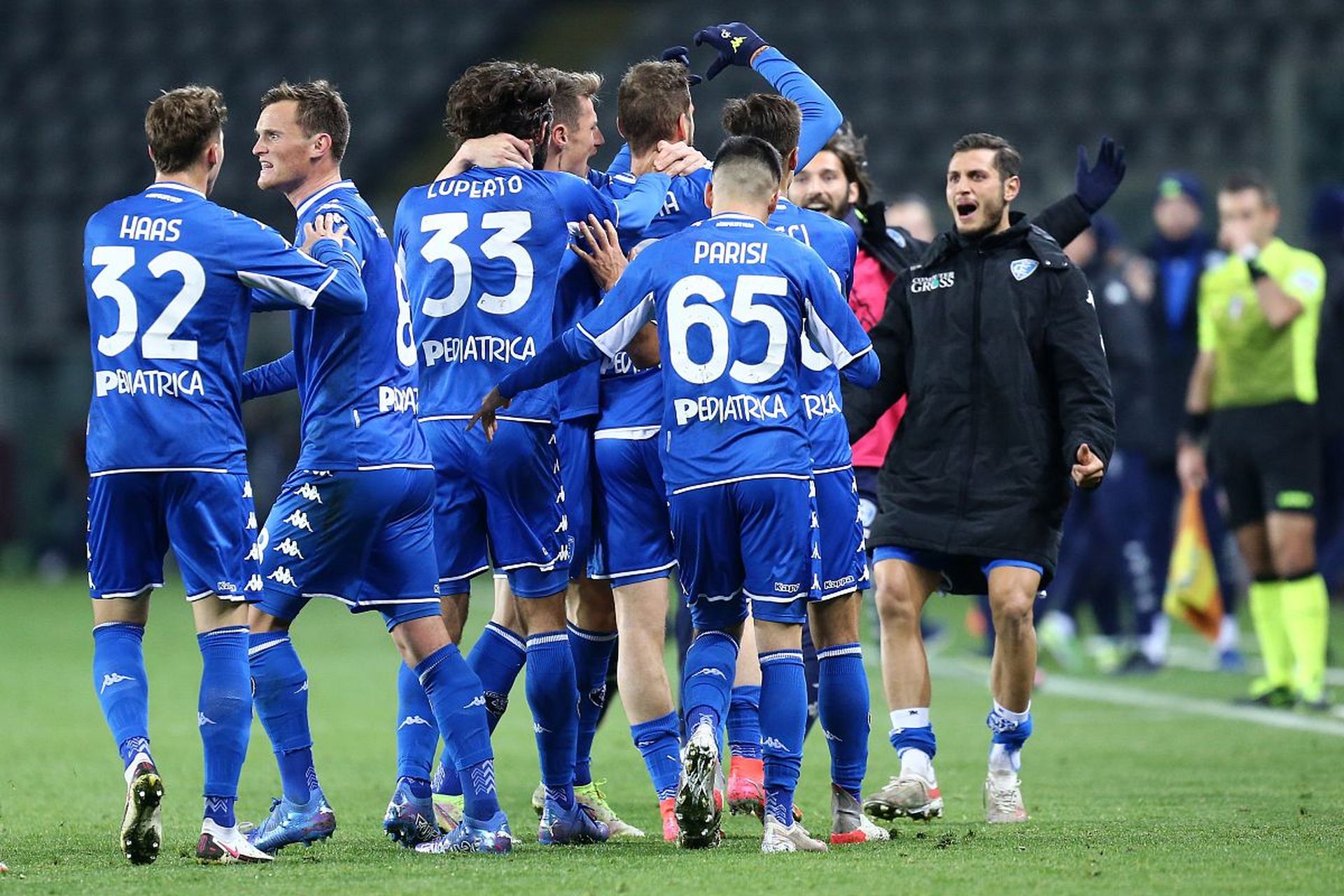 频繁罚球 频繁罚球